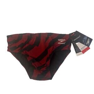 Speedo Endurance+ Swim Brief Mens 30 Red Black Print Swimsuit NWT